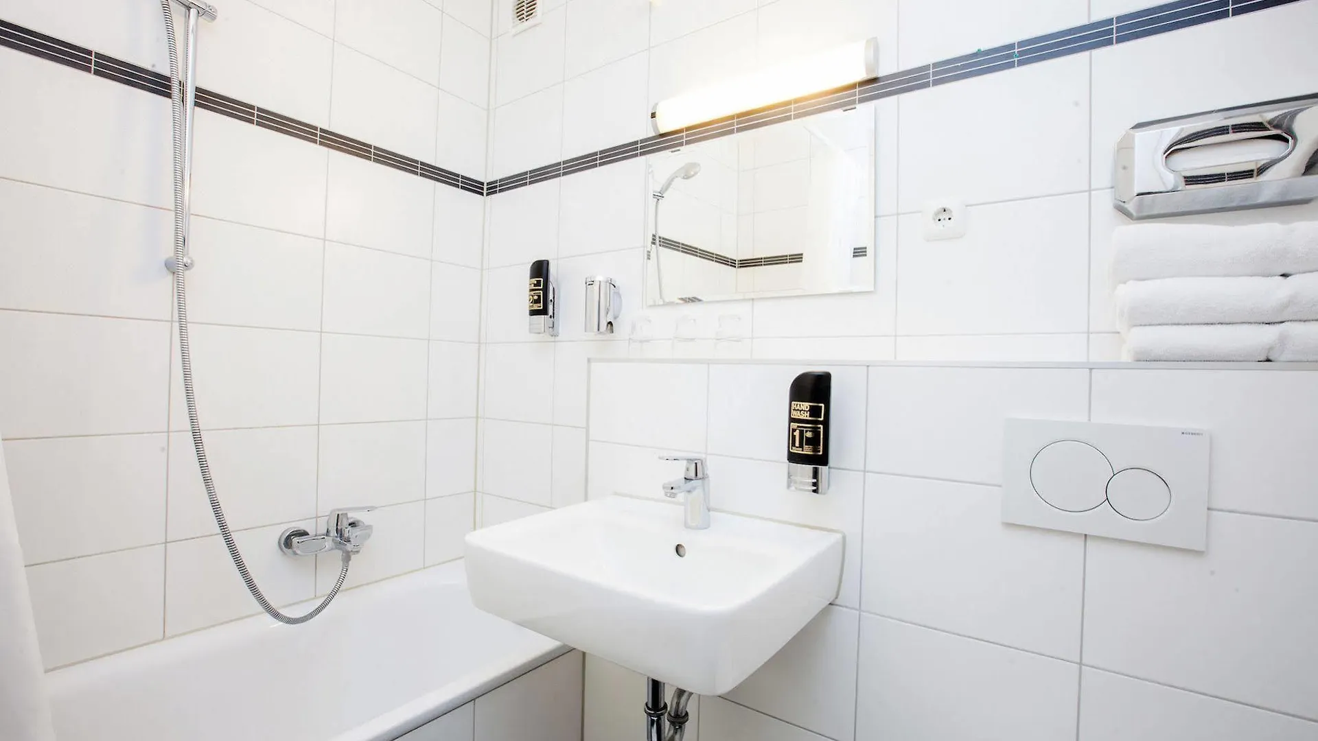 Hotel Muenchner Hof Frankfurt am Main 3*,